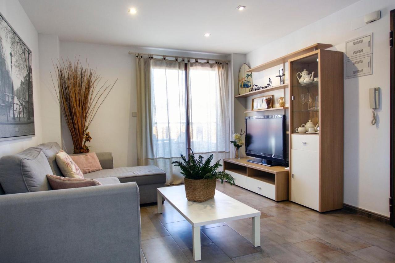 Apartamento A 50 Metros De La Playa, Luminoso Y Acogedor Oliva Esterno foto