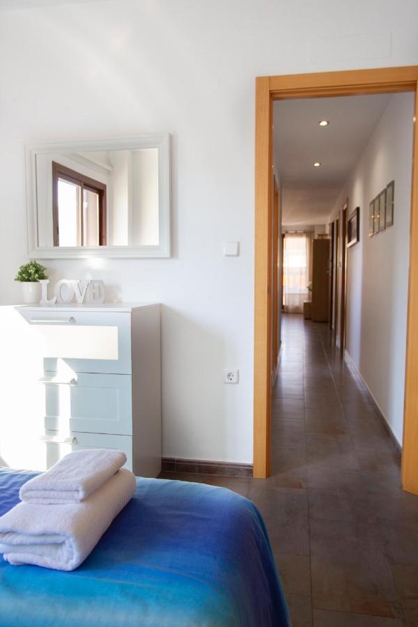 Apartamento A 50 Metros De La Playa, Luminoso Y Acogedor Oliva Esterno foto